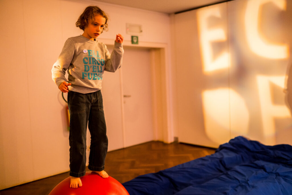 Ell Circo D'll Fuego, Circus doen, Foto: Dries Luyten